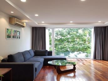 Cho thuê căn hộ dịch vụ tại Yên Phụ, Tây Hồ, 110m2, 2PN, view hồ, đầy đủ nội thất mới hiện đại